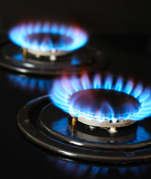 Powering Your Restaurant: A Comprehensive Comparison of Natural Gas and Propane