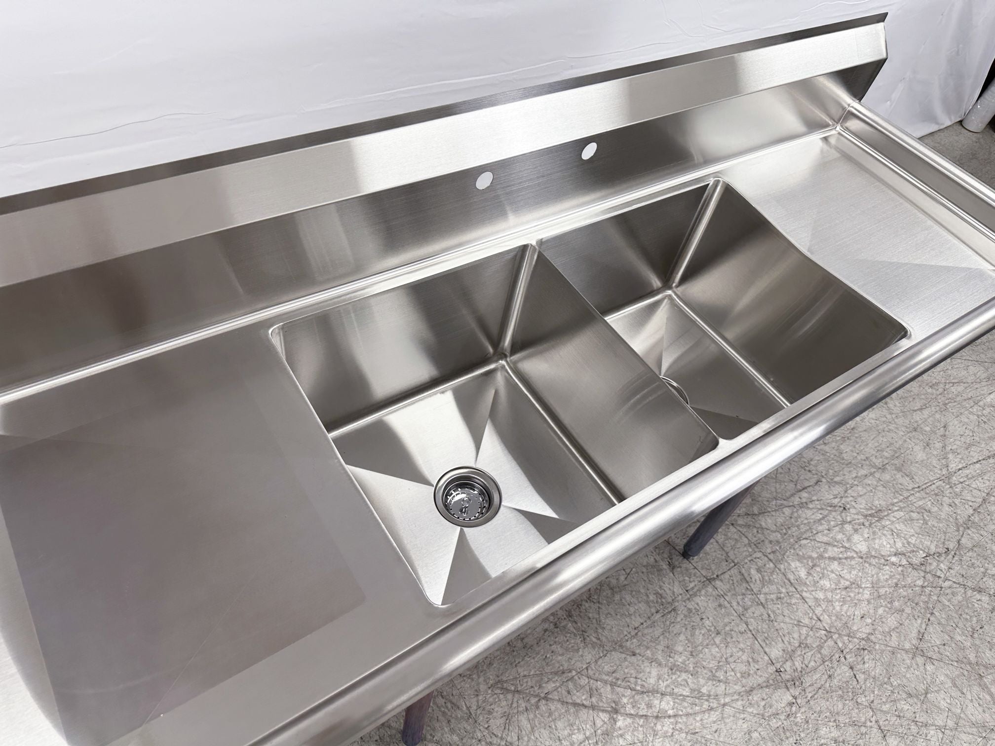 72 ins two compartment sink NSF C2T181812-18LR