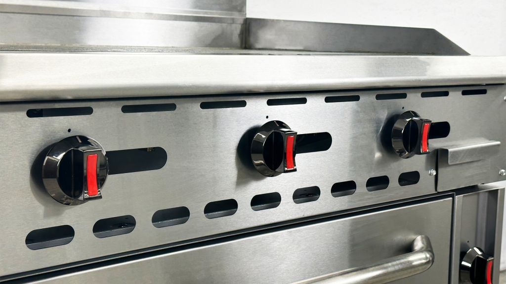 NSF 36″ Thermostat Griddle With Oven RGR36TG